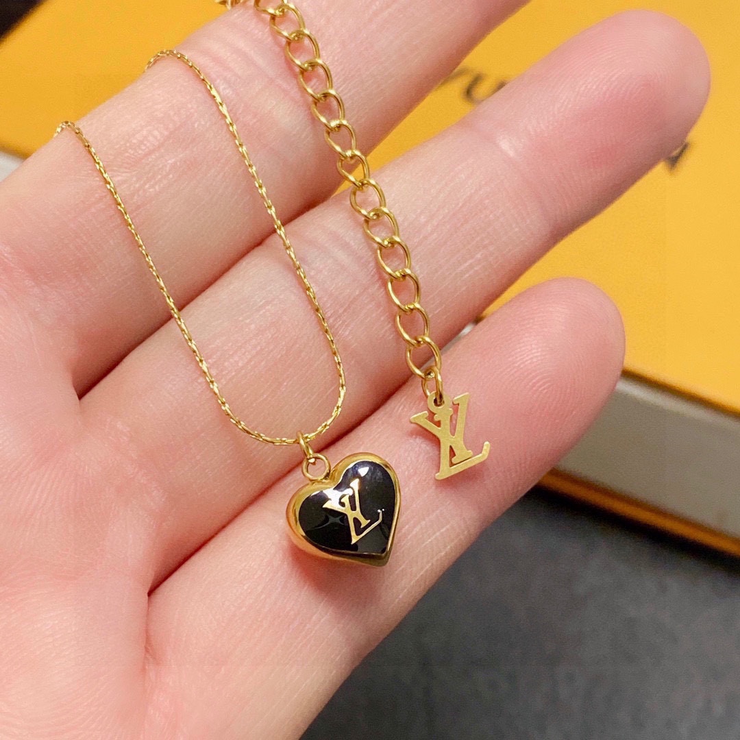 Louis Vuitton Necklaces